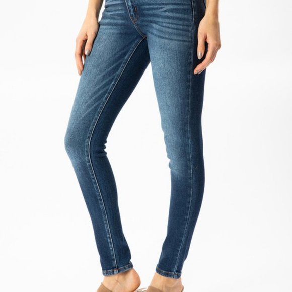 Mid Rise Basic Premier Jeans - Picture 2 of 8
